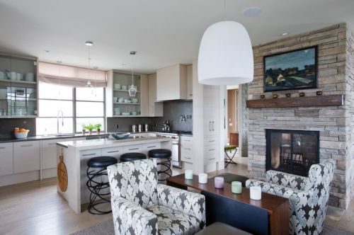 e7a53e126e38ee74196d67e495bc8d95