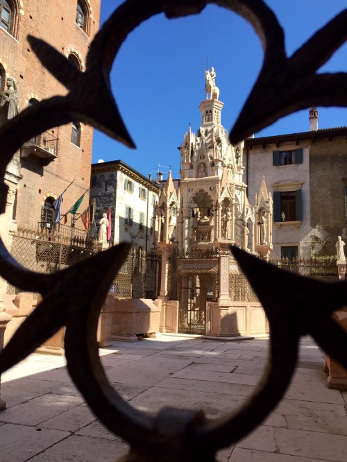 Source: La Vie Partagee